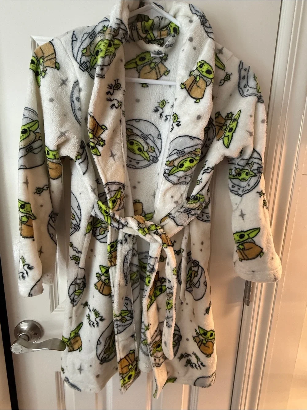 Star Wars Kids Plush Robe with Green Grogu Print - White